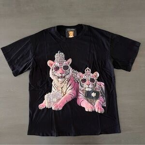 NEW Light Pink Tiger Allover Pearl Rhinestone Purse Tiara Crown Black T-shirt OS
